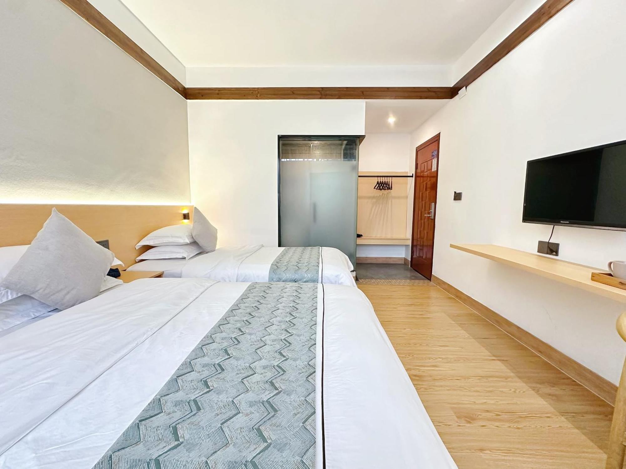 Hemu House Hotel Fenghuang Exterior photo
