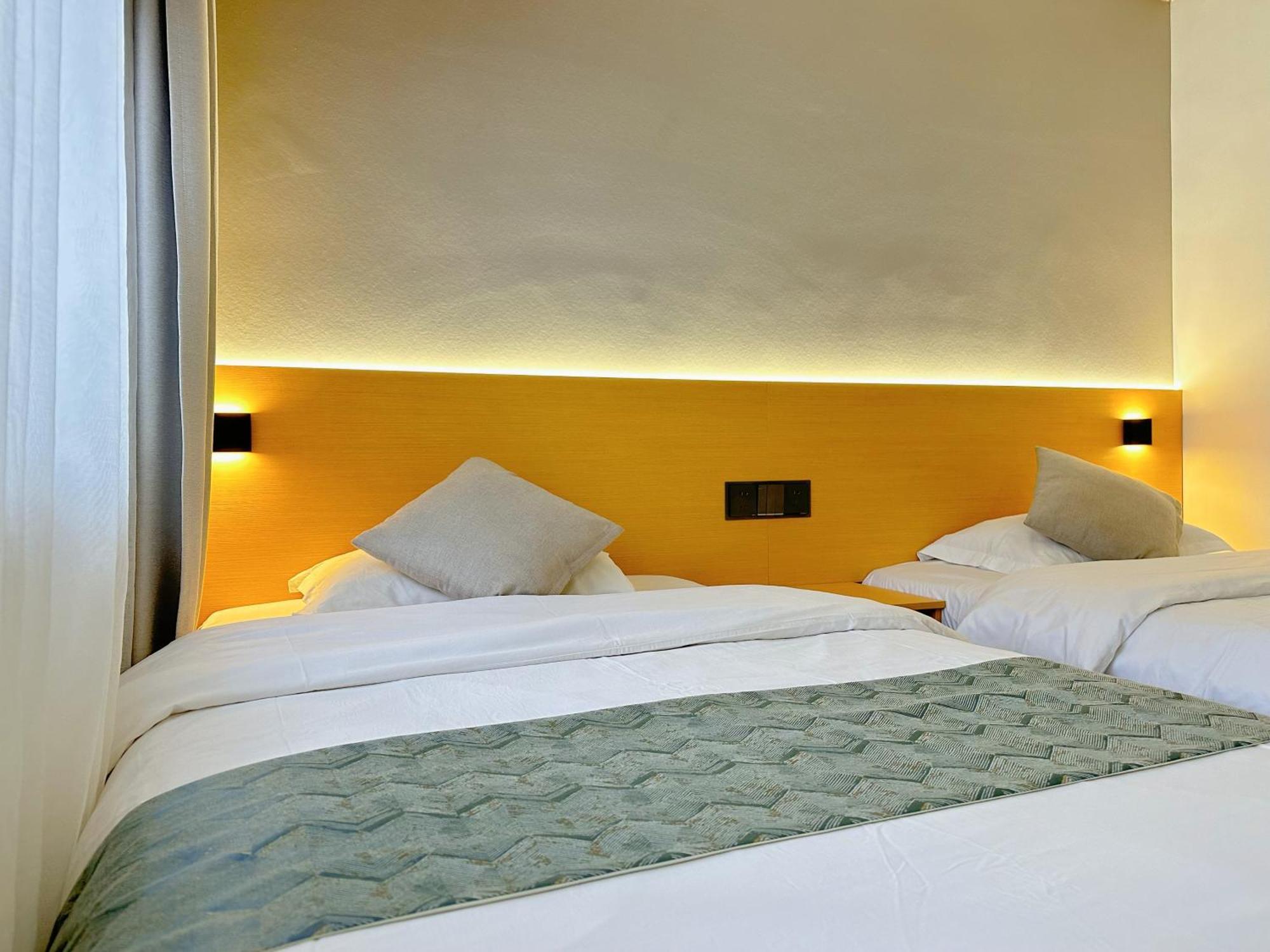 Hemu House Hotel Fenghuang Exterior photo