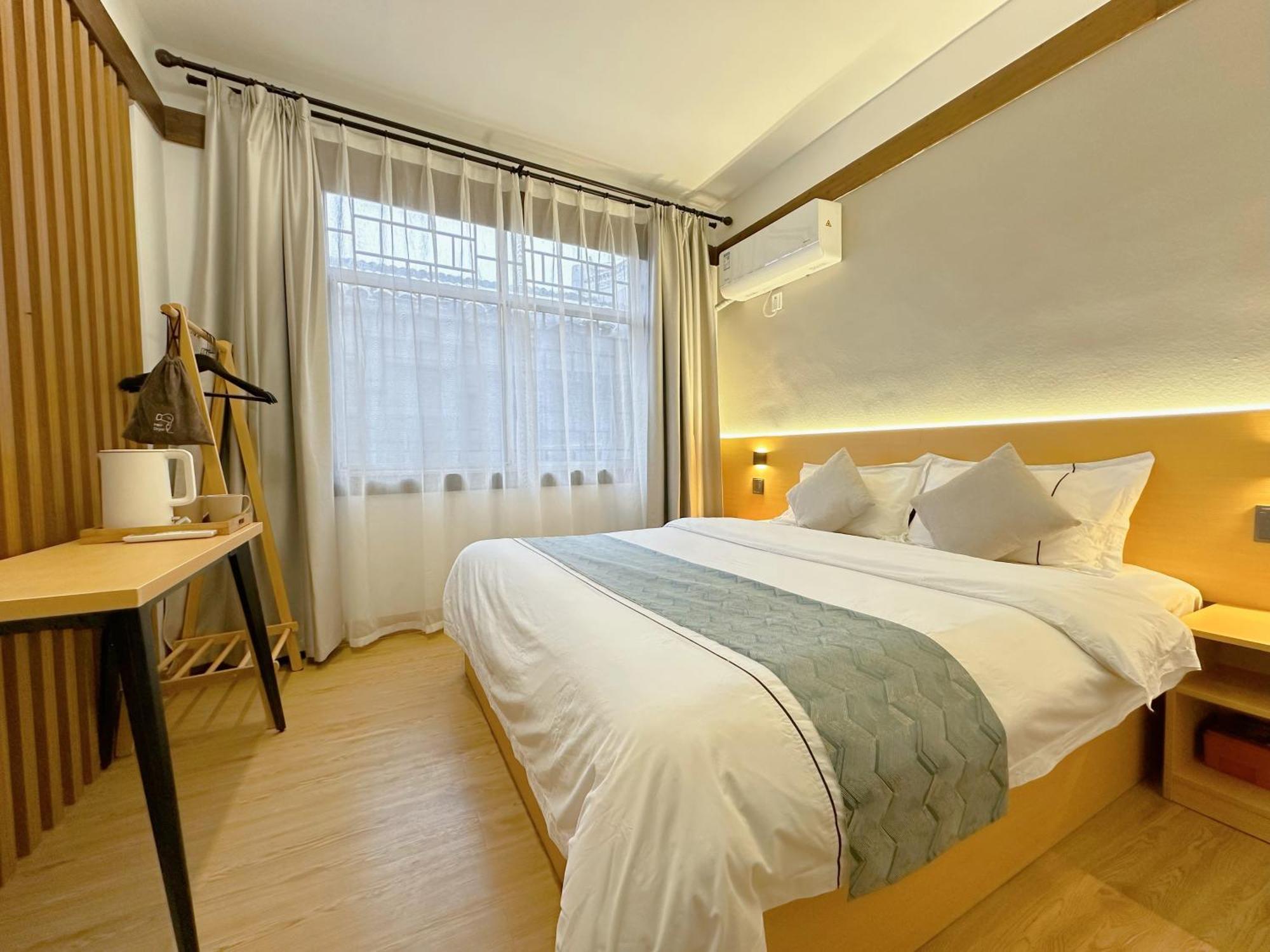Hemu House Hotel Fenghuang Exterior photo