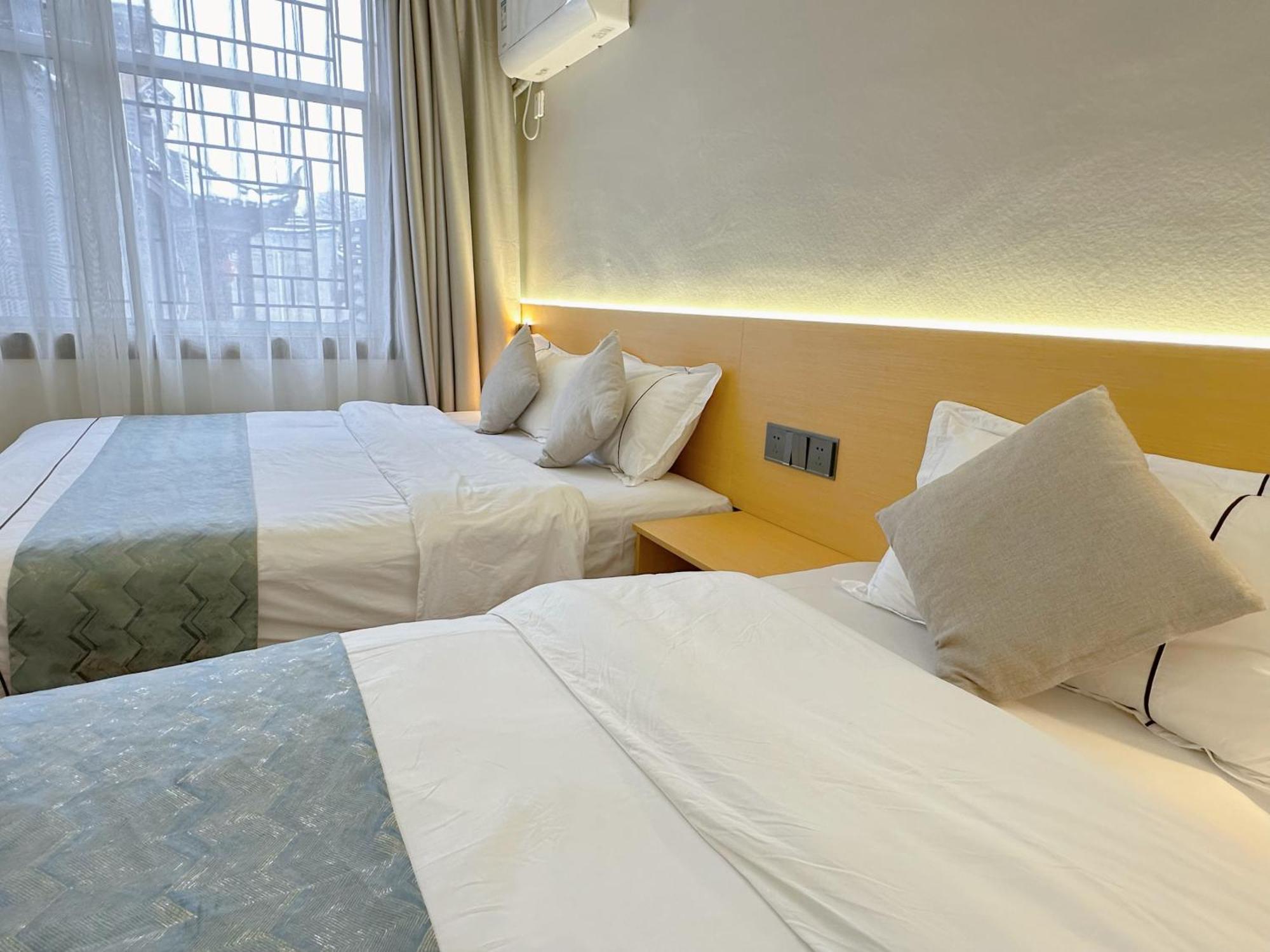 Hemu House Hotel Fenghuang Exterior photo