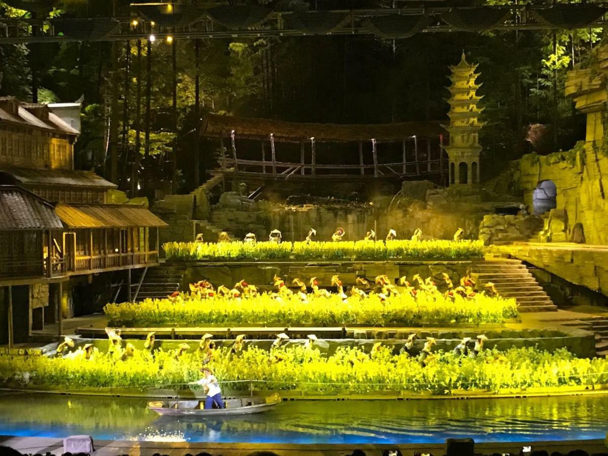 Hemu House Hotel Fenghuang Exterior photo
